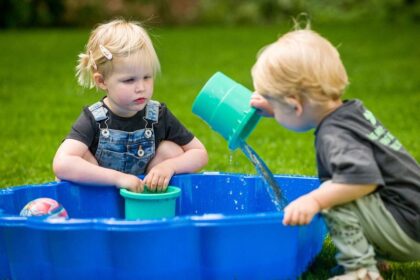 Smilšu kaste “Gliemežvāks” ar vāku, pasteļrozā krāsā - Image 7